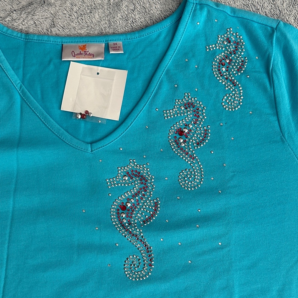 Quacker Factory Aqua V-Neck with Seahorse Embellishments - Picture 2 of 3
